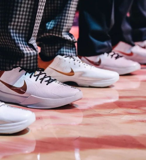 球鞋也能“大闹”总统就职现场