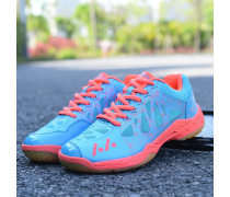 夏日透气之选 专业网球鞋，让你在球场上清爽驰骋